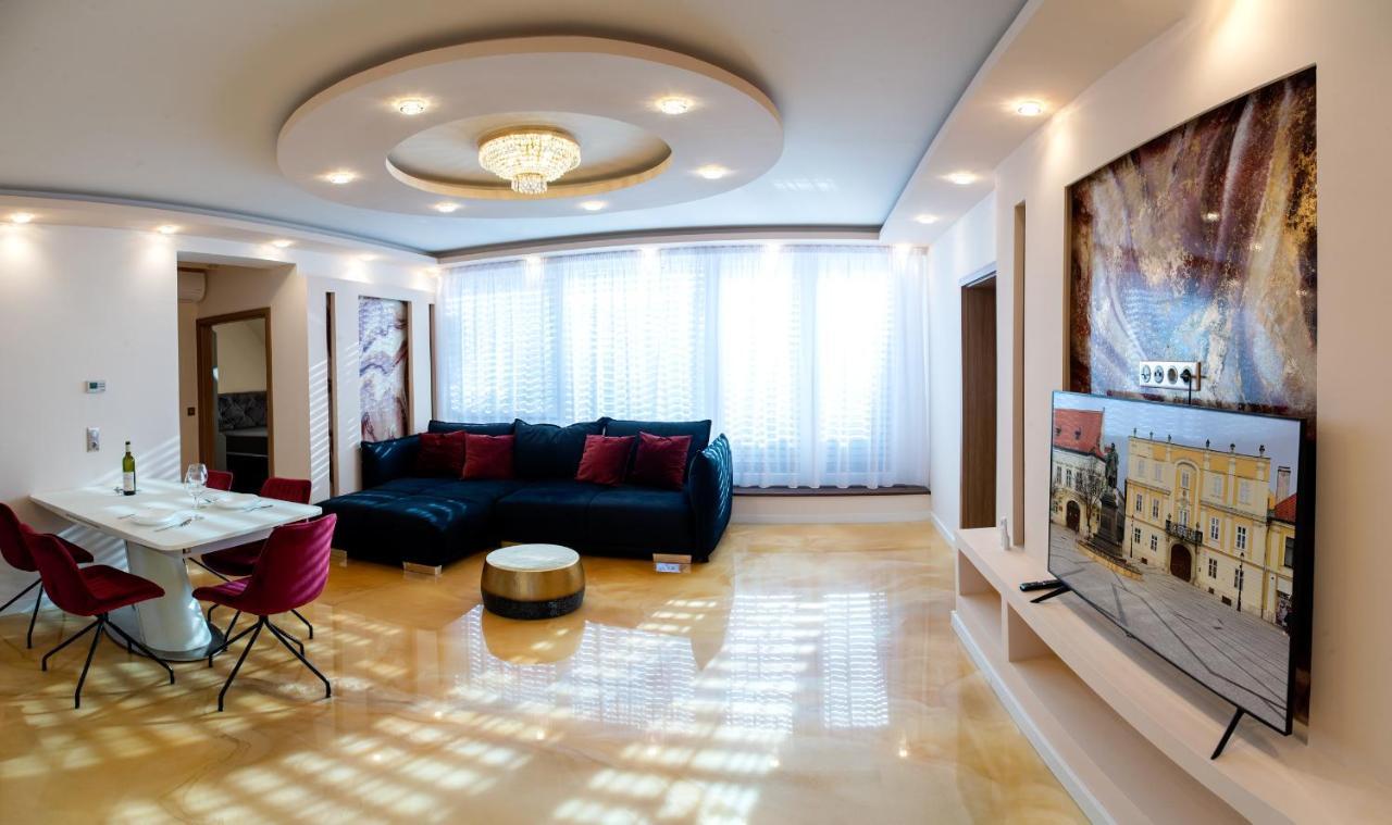 Dream Apartman 1 With Free Parking Дьёр Экстерьер фото